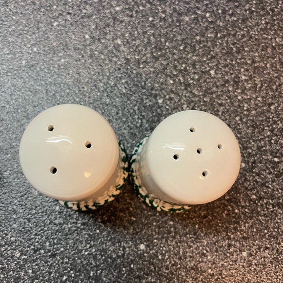 Vintage Salt/Pepper Sponged
Christmas Tree Shaker Set Made in
Italy - Picture 4 of 6